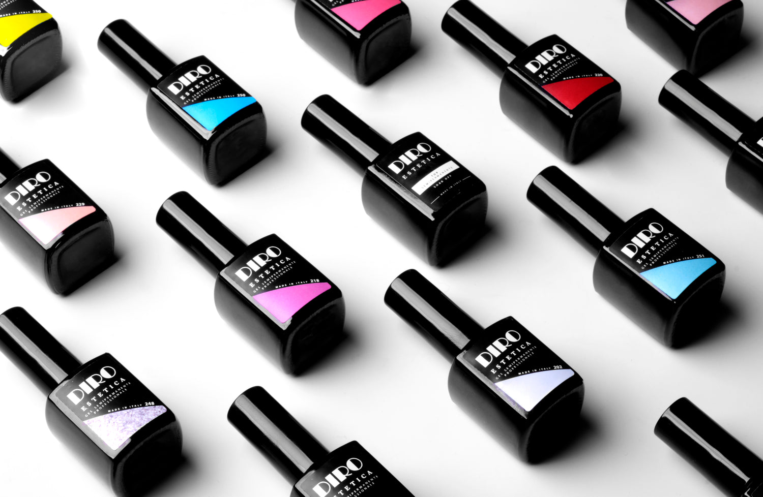 Gel e Smalto Semipermanente: guida all'applicazione e alla rimozione