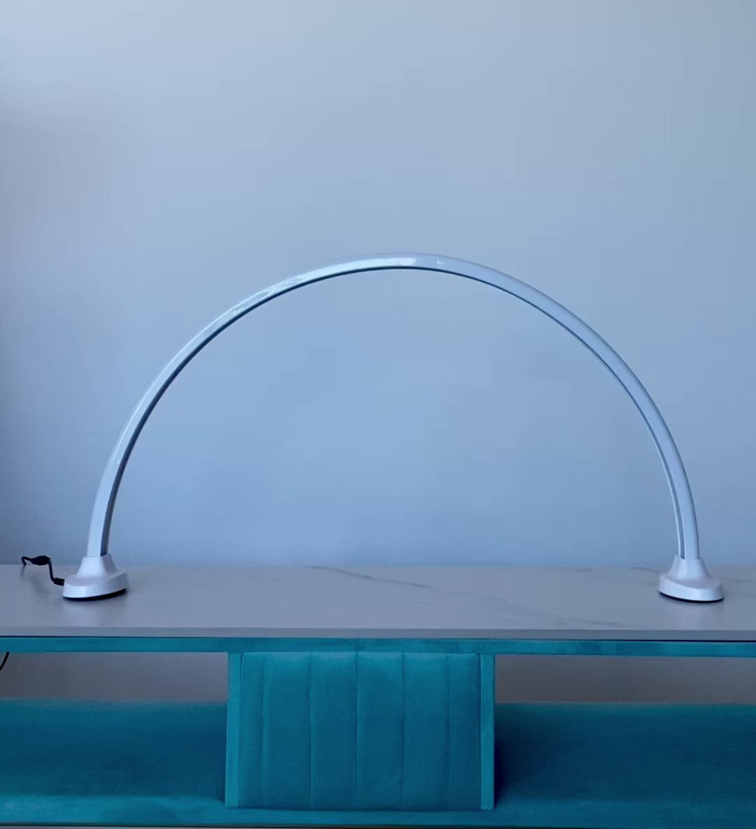 Carica video: Lampada Arco Led